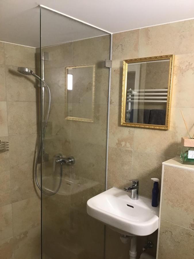 Ferienwohnung Lechraum In ランツベルク・アム・レヒ エクステリア 写真